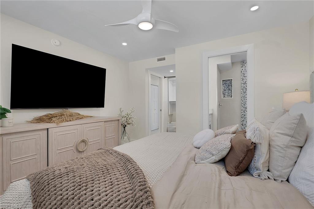 2500 Gulf Shore Blvd N S10 Property Photo 21