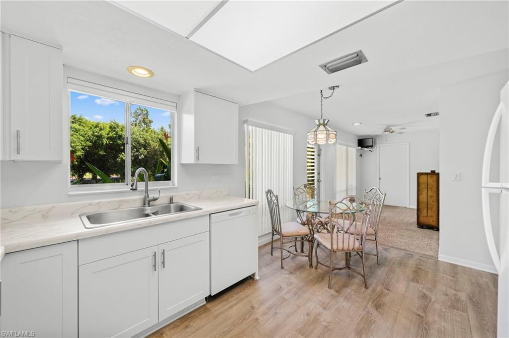 849 Palm View Dr 28 Property Photo 12