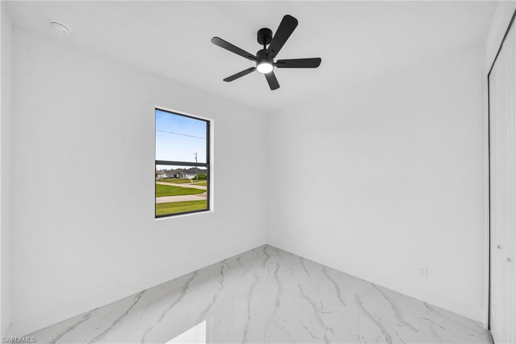 2015 23rd St Property Photo 12