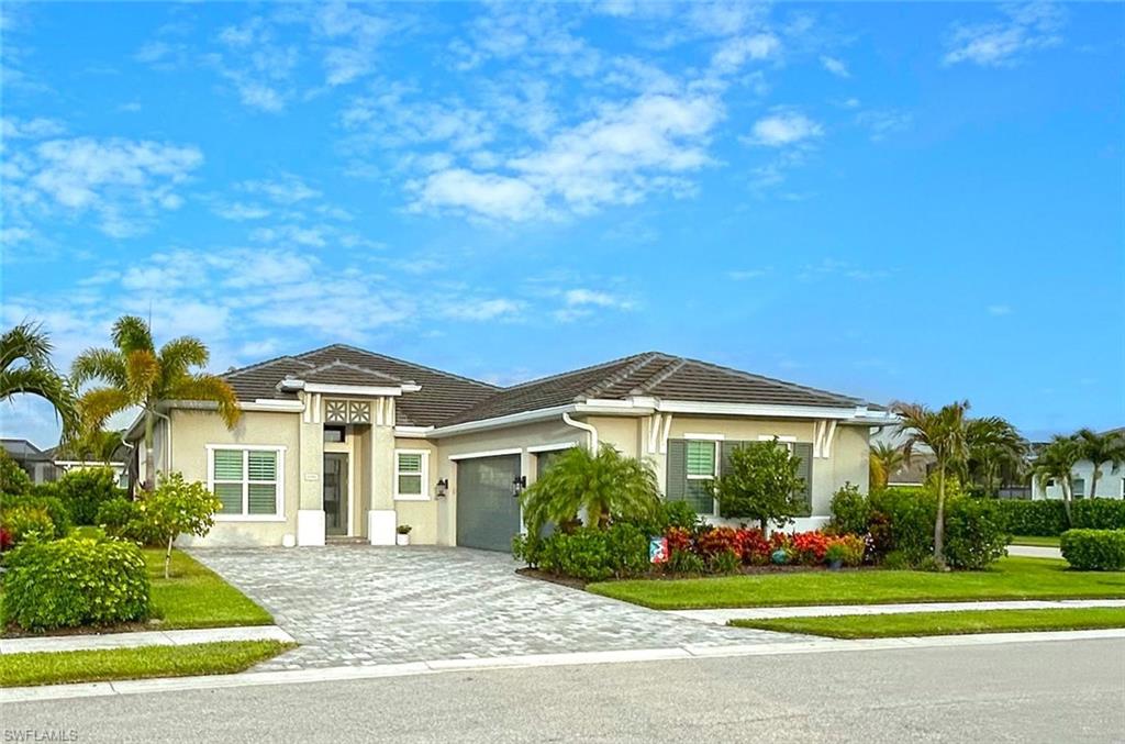 8986 Redonda DR Property Image