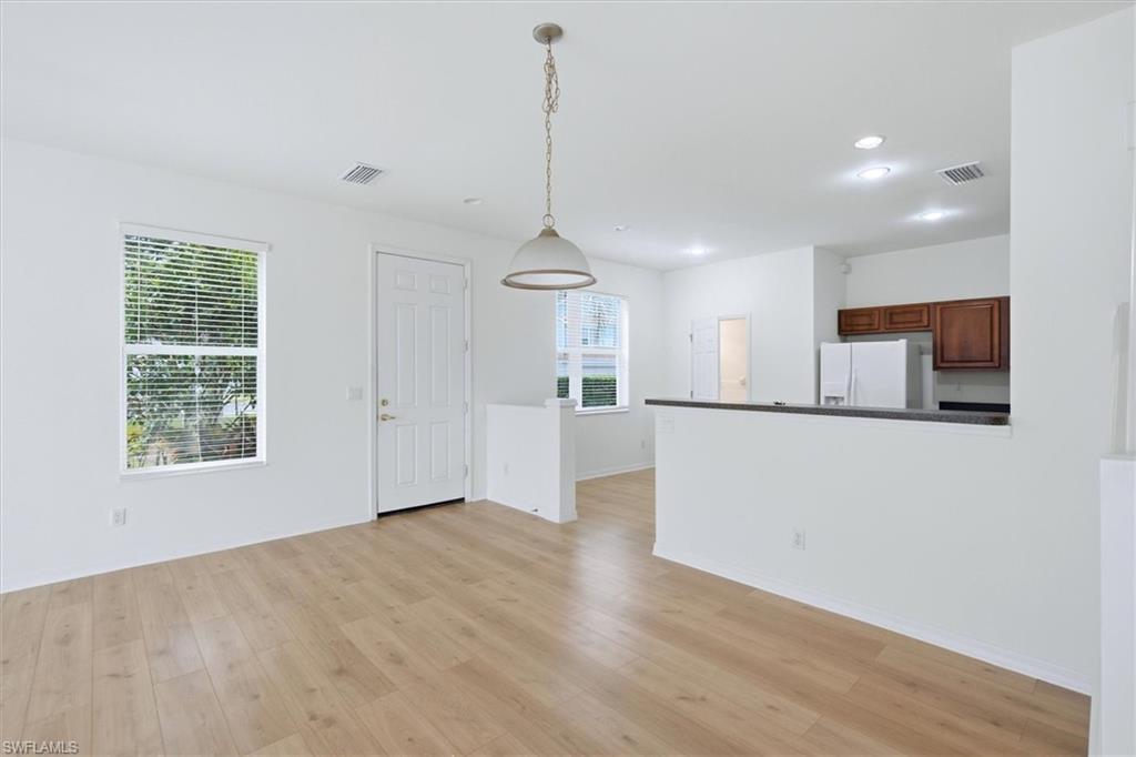 8381 Village Edge Cir Property Photo 5