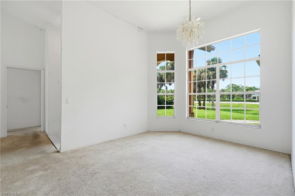 1210 Golden Gate Blvd W Property Photo 6