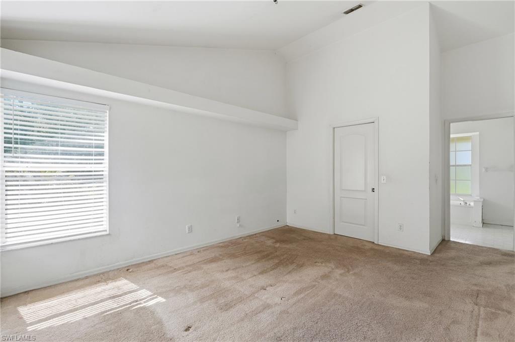 1210 Golden Gate Blvd W Property Photo 12