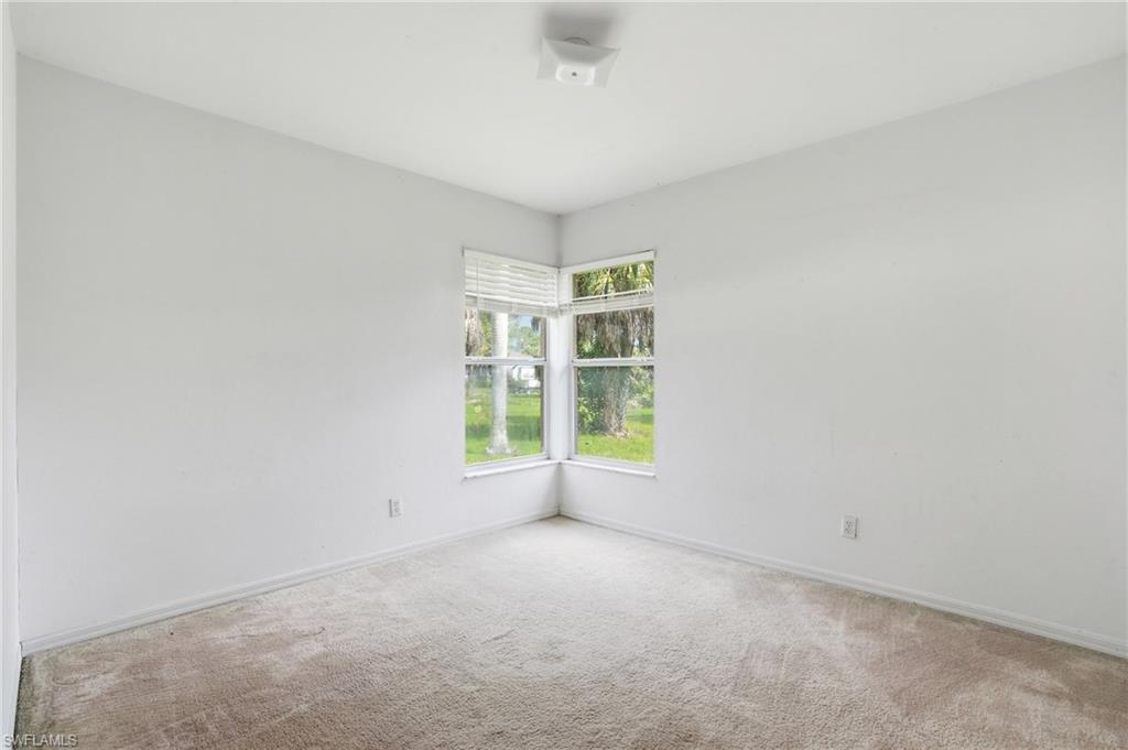 1210 Golden Gate Blvd W Property Photo 19