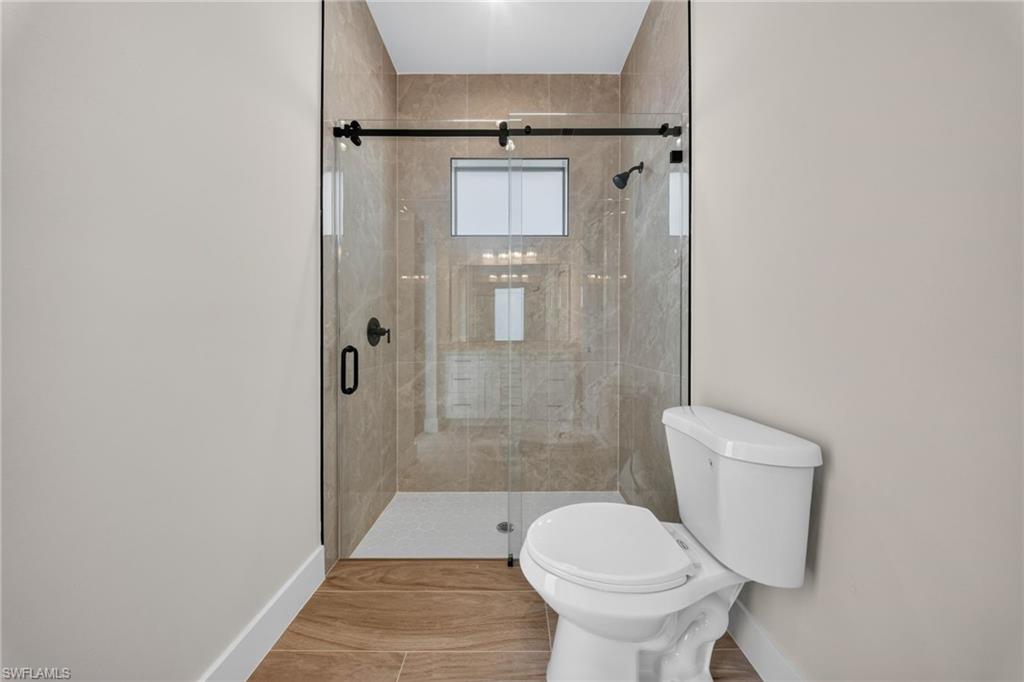 2594 50th Ave Ne Property Photo 31