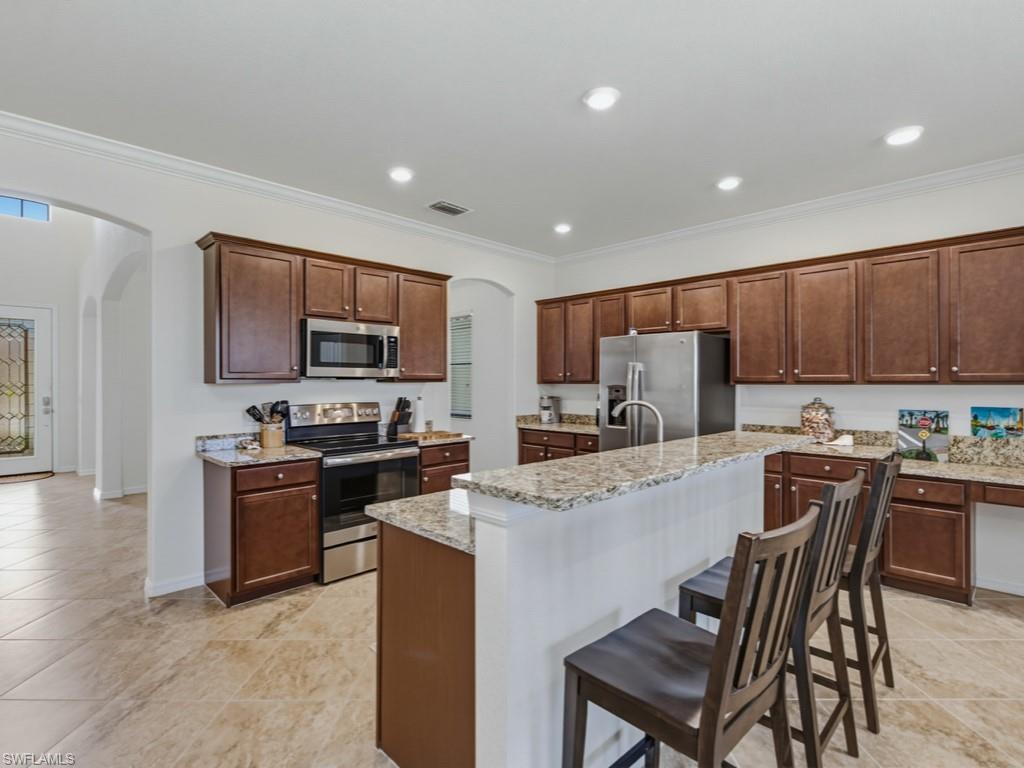 1577 Vizcaya Ln Property Photo 11