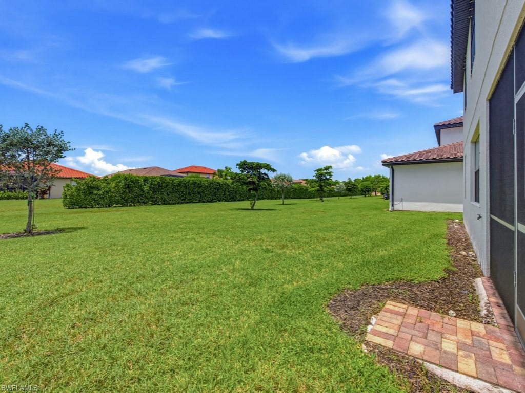 1577 Vizcaya Ln Property Photo 24