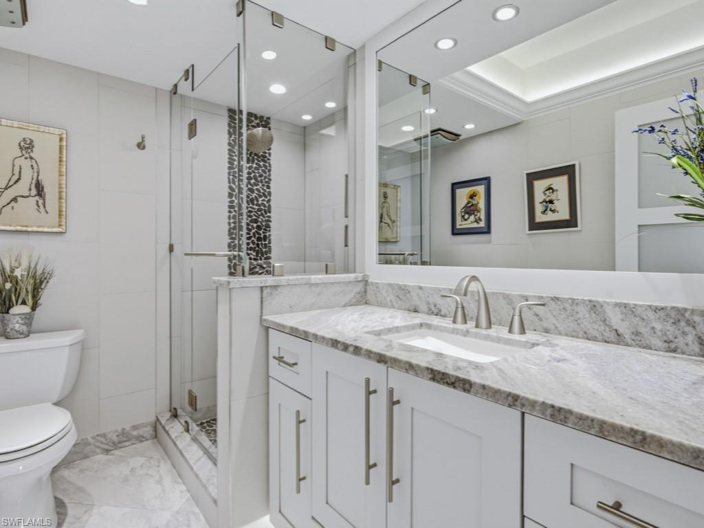 220 Collier Blvd 806 Property Photo 16