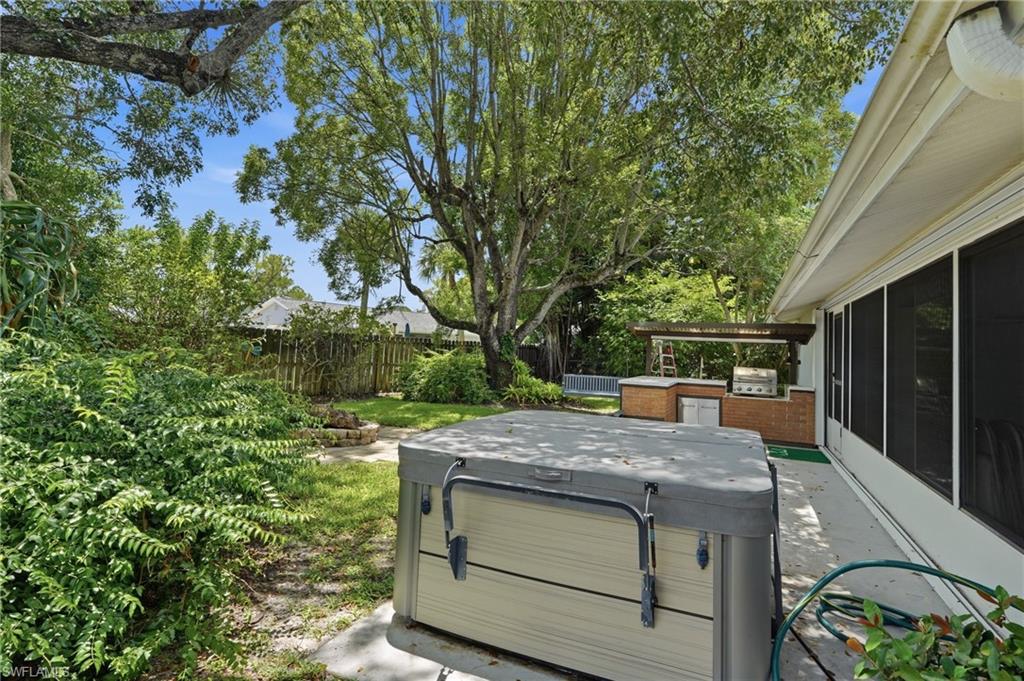 4900 Tahiti Ln Property Photo 46