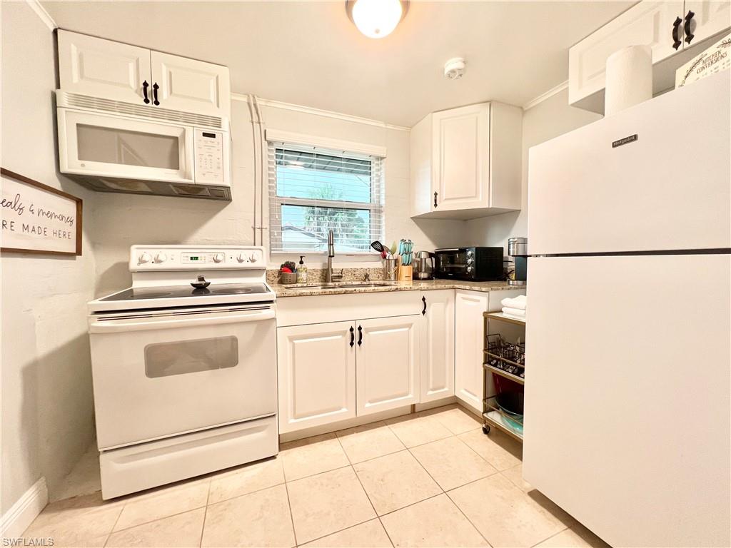 11355 Ridge Rd Property Photo 7
