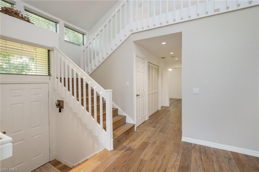 27100 Oakwood Lake Dr Property Photo 4