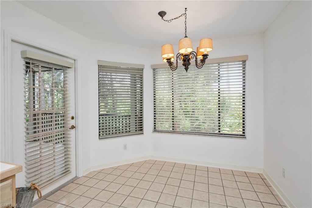 27100 Oakwood Lake Dr Property Photo 10