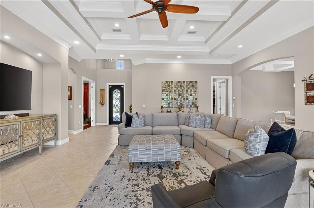 7352 Lantana Way Property Photo 10