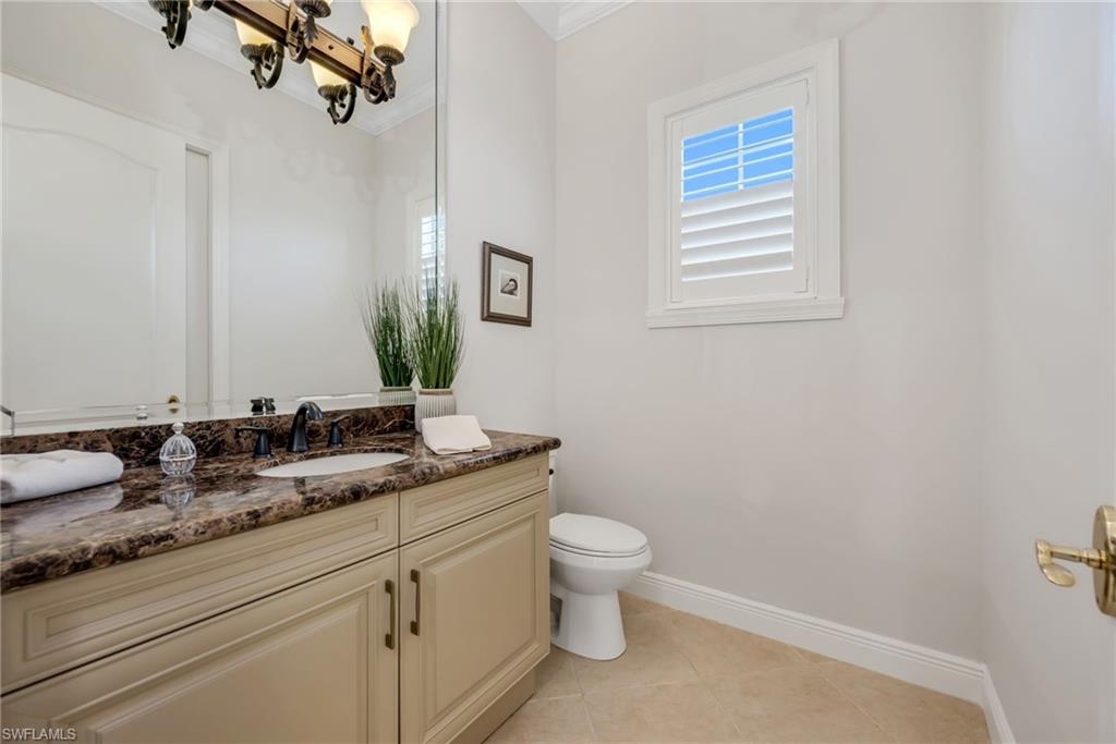 534 Avellino Isles Cir 8302 Property Photo 18