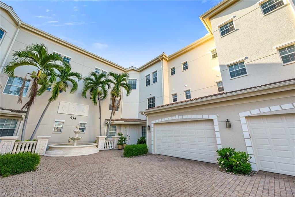 534 Avellino Isles Cir 8302 Property Photo 20