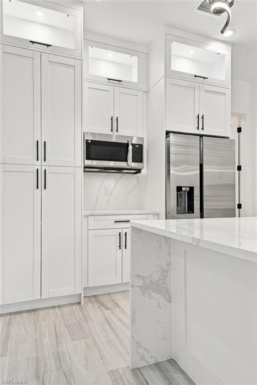 226029415 Property Photo 17