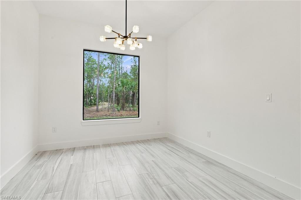 226029415 Property Photo 18