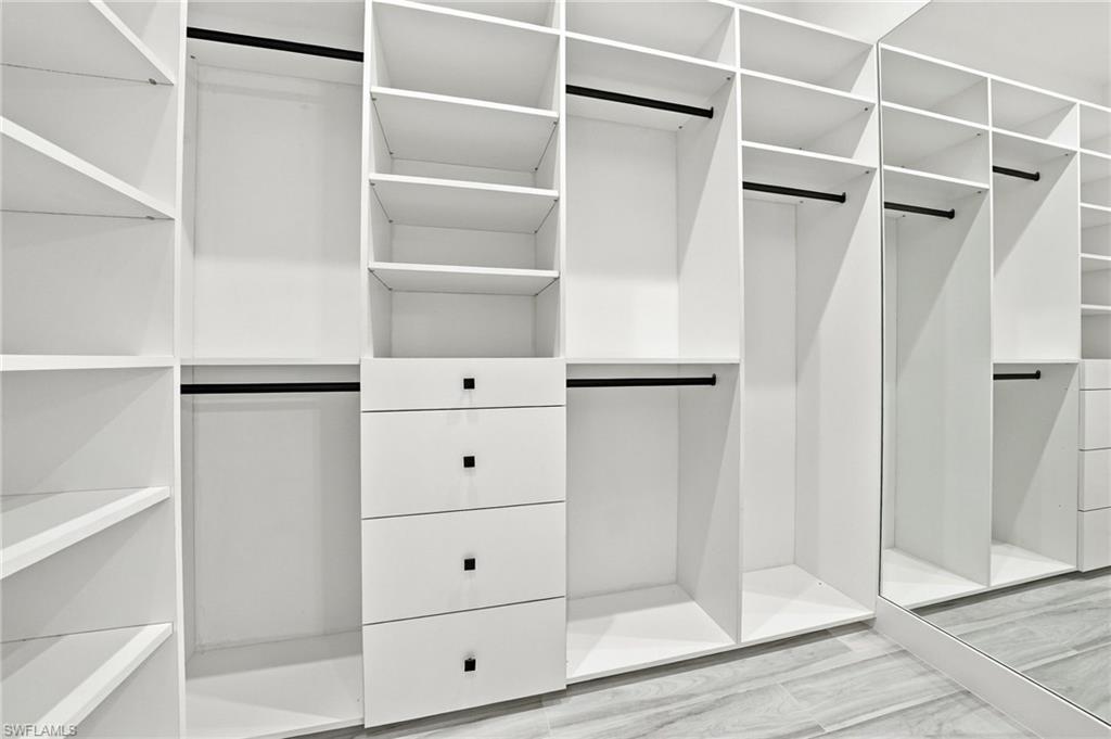 226029415 Property Photo 22