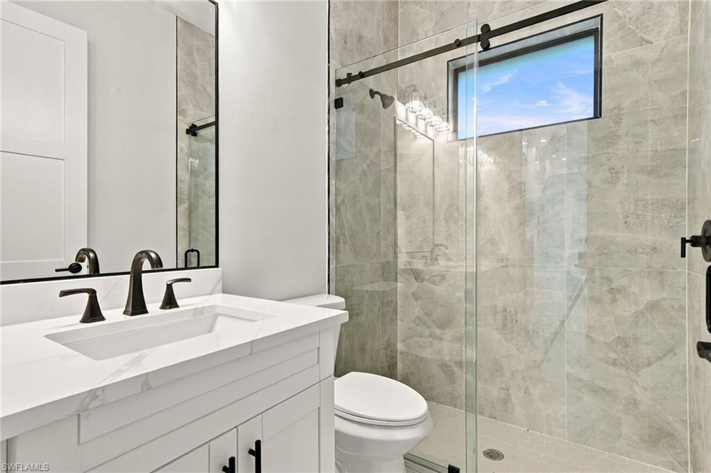226029415 Property Photo 26
