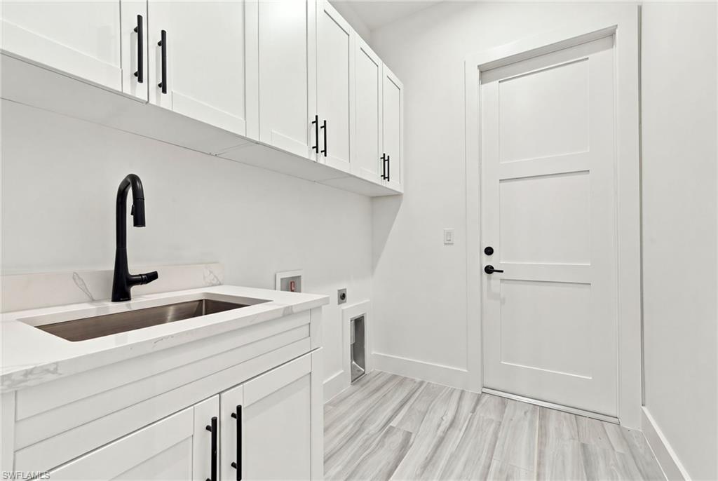 226029415 Property Photo 32