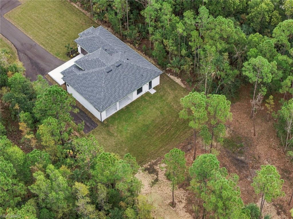 226029415 Property Photo 42