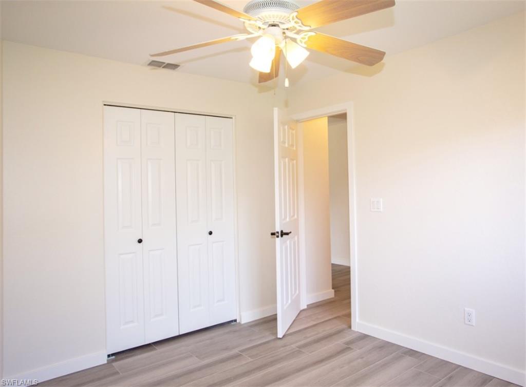 4053 Seaoats Ln Property Photo 9