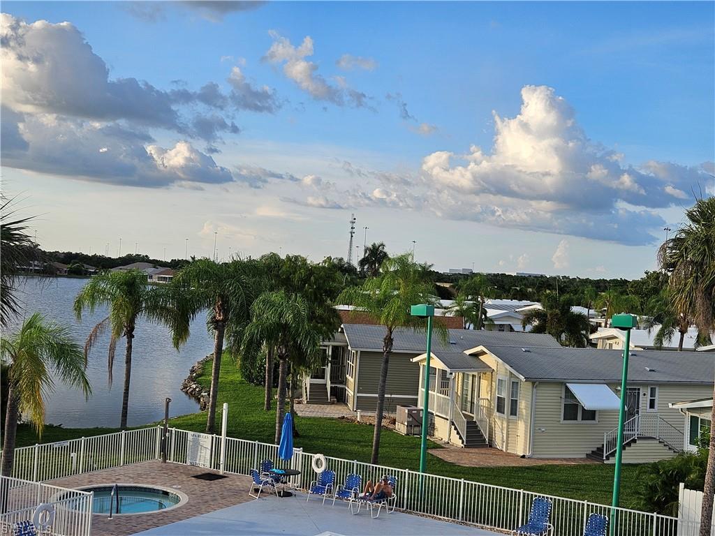 10818 Vireo Cir Property Photo 3