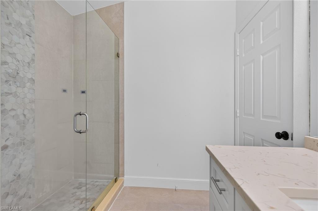 18560 Holly Rd Property Photo 28