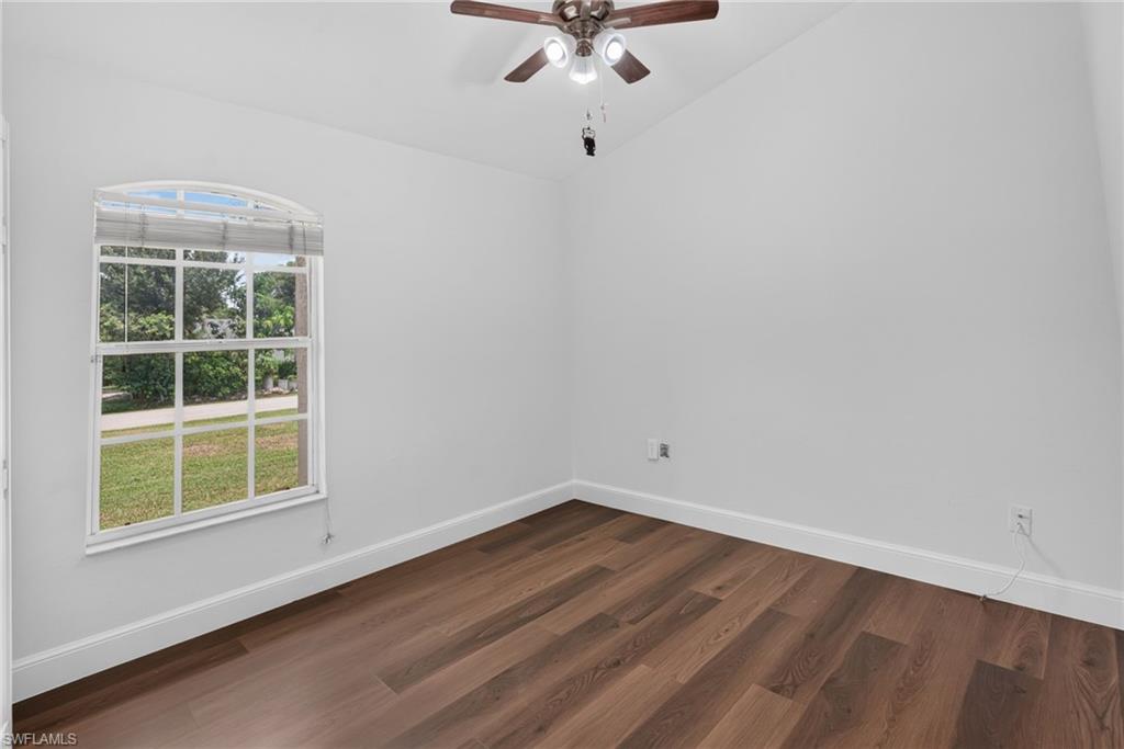 18560 Holly Rd Property Photo 33
