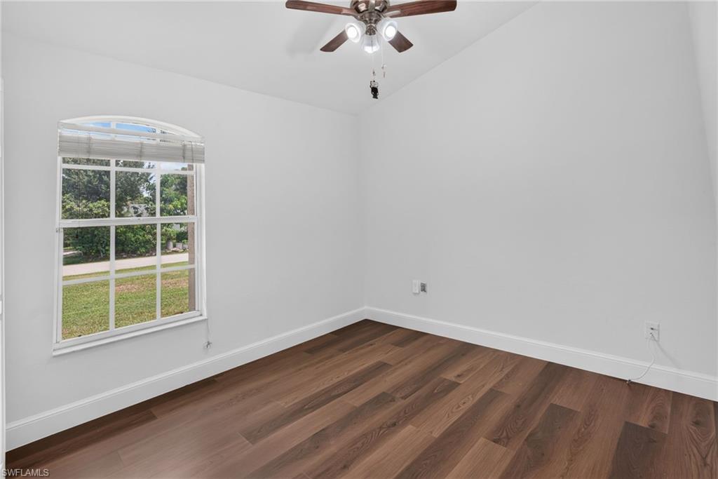 18560 Holly Rd Property Photo 34