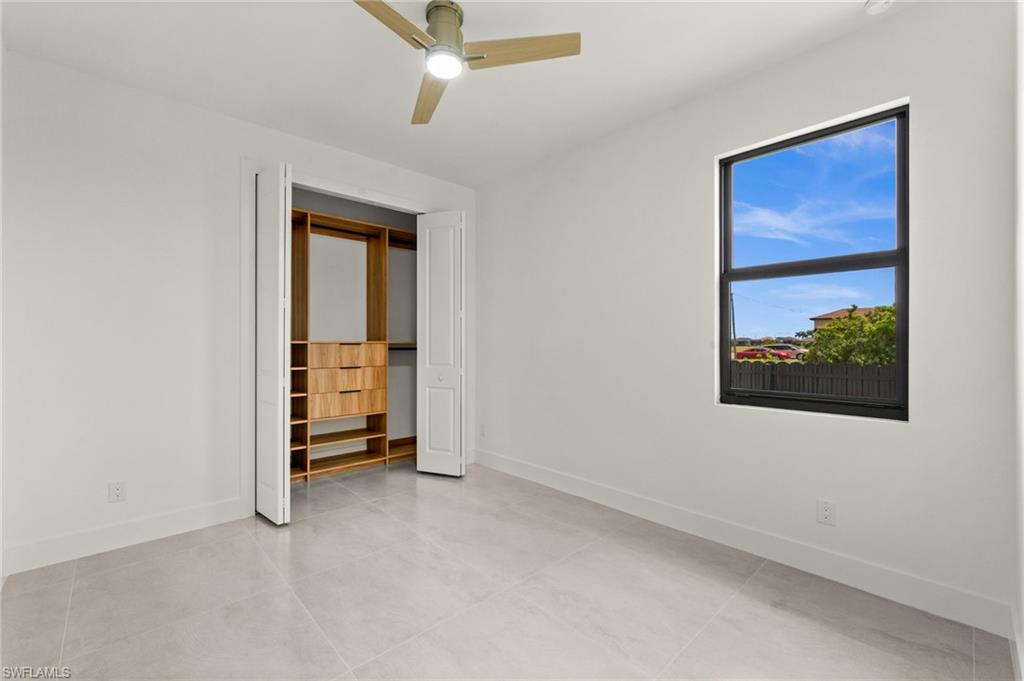 1212 33rd Pl Property Photo 16