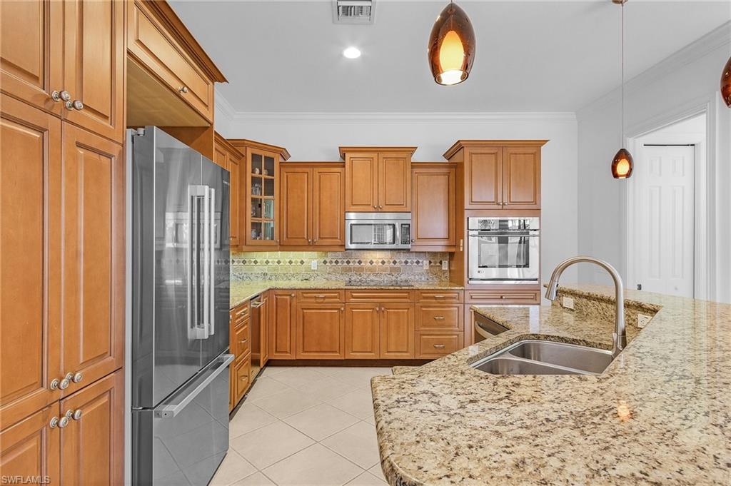 5030 Rustic Oaks Cir Property Photo 11