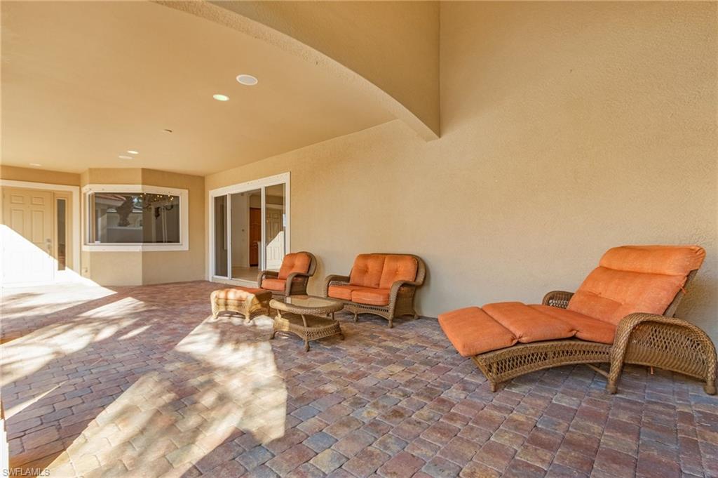 5030 Rustic Oaks Cir Property Photo 26