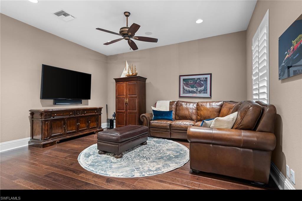 11979 Maidstone Ct Property Photo 27