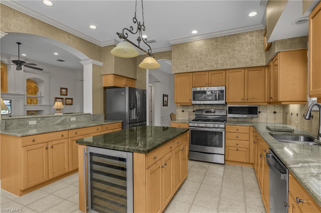 10019 Ginger Pointe Ct Property Photo 8