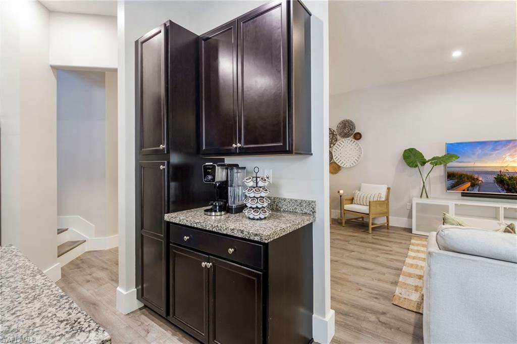 8785 Madrid Cir Property Photo 15