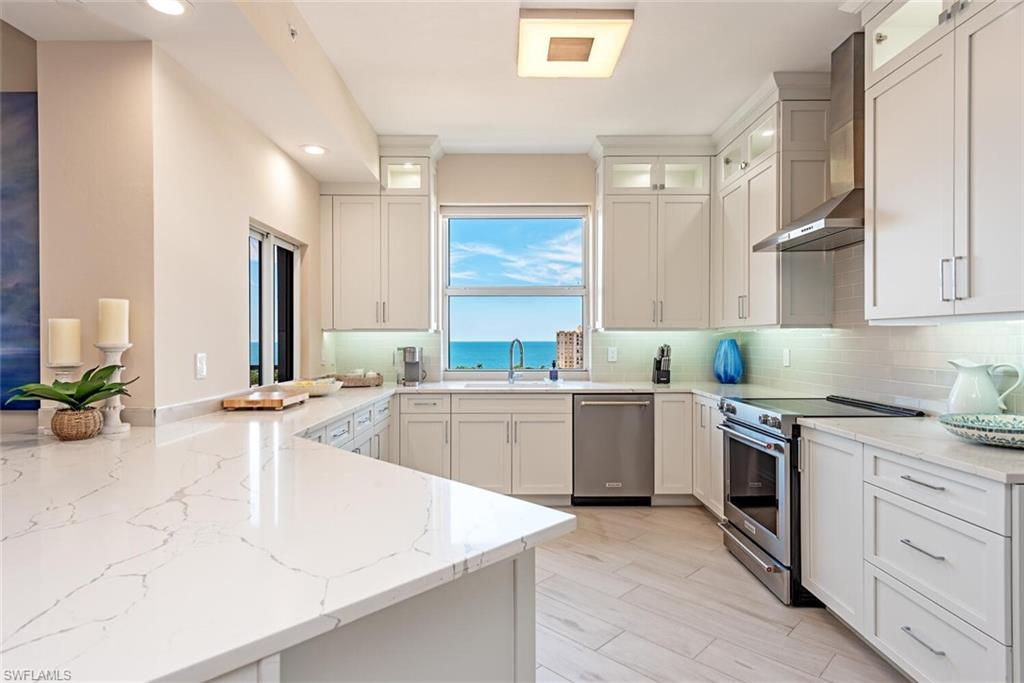 400 Flagship Dr 1002 Property Photo 6
