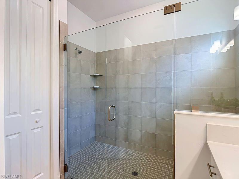 5493 Pikewood Ct Property Photo 21