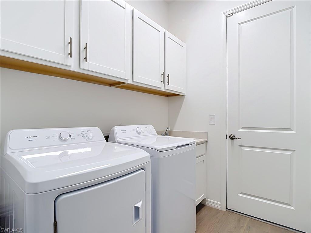 5493 Pikewood Ct Property Photo 33