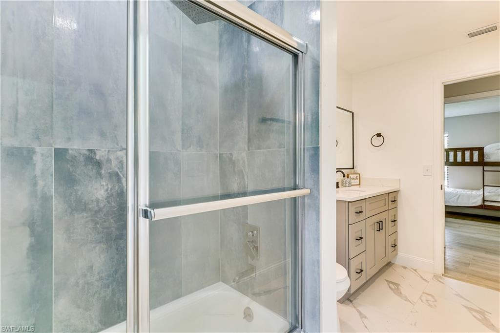 6030 Perthshire Ln Property Photo 30