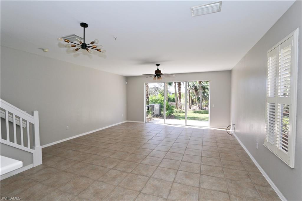 1055 Albany Ct 217 Property Photo 14