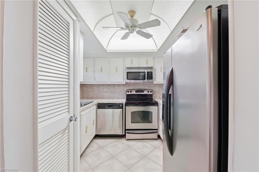 325 Charlemagne Blvd 204b Property Photo 3