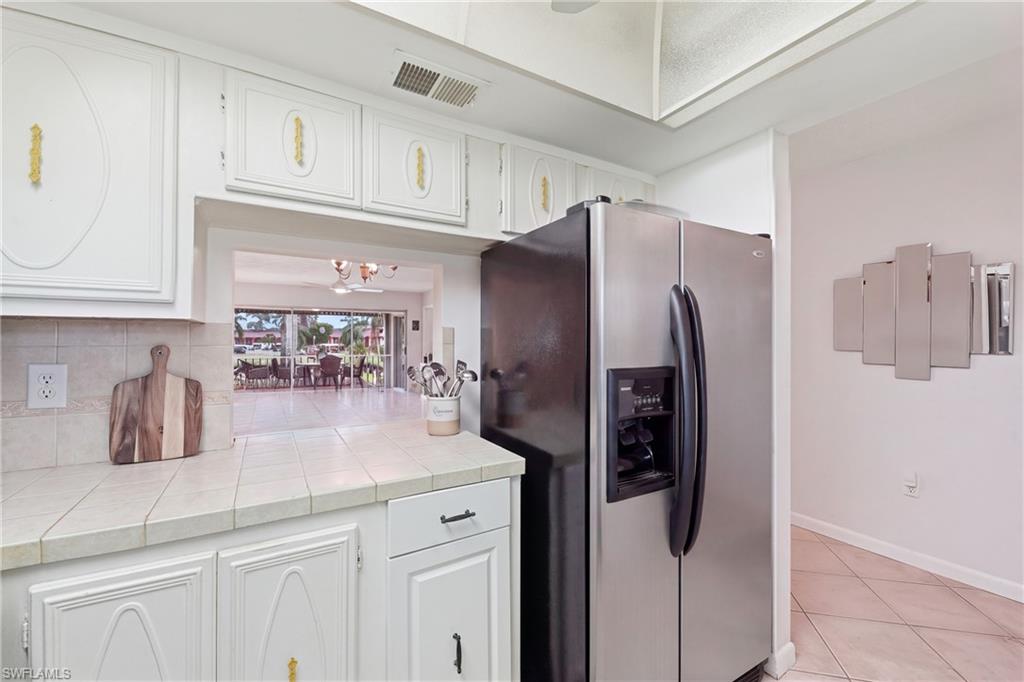 325 Charlemagne Blvd 204b Property Photo 13