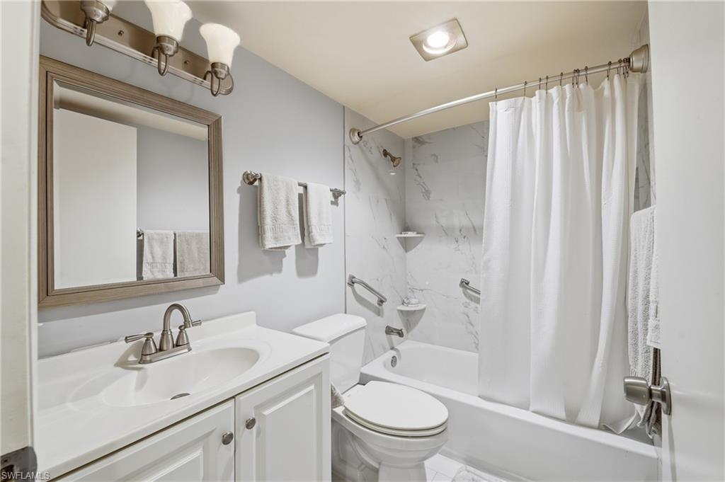 325 Charlemagne Blvd 204b Property Photo 23