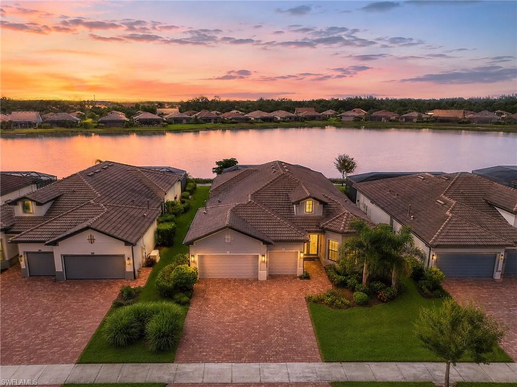 6851 Winding Cypress Dr Property Photo 4