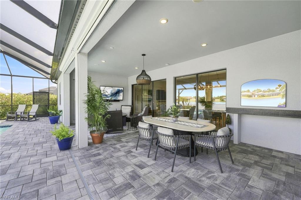 6851 Winding Cypress Dr Property Photo 23