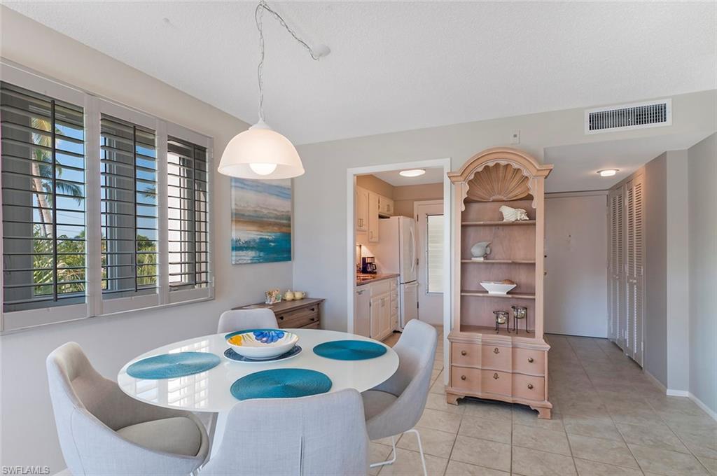 1300 Gulf Shore Blvd N 406 Property Photo 5
