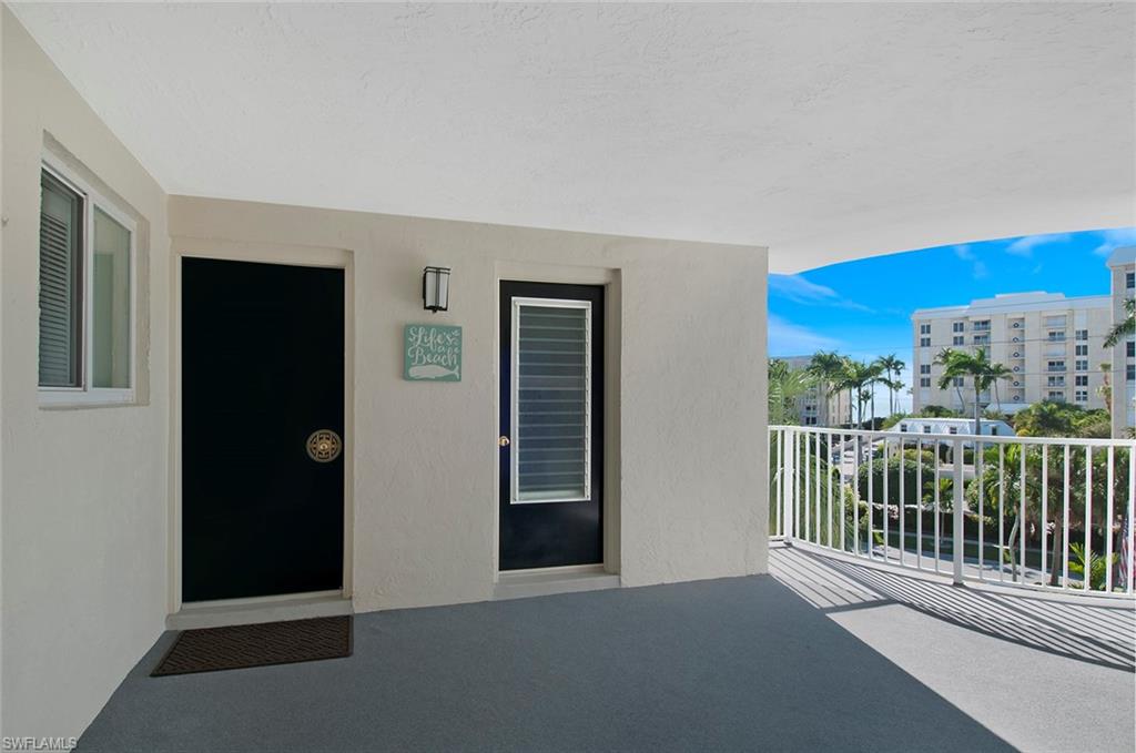 1300 Gulf Shore Blvd N 406 Property Photo 8