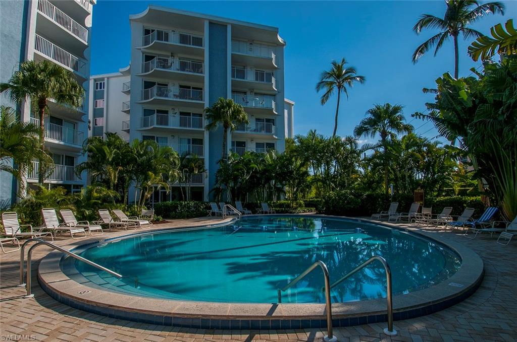 1300 Gulf Shore Blvd N 406 Property Photo 23