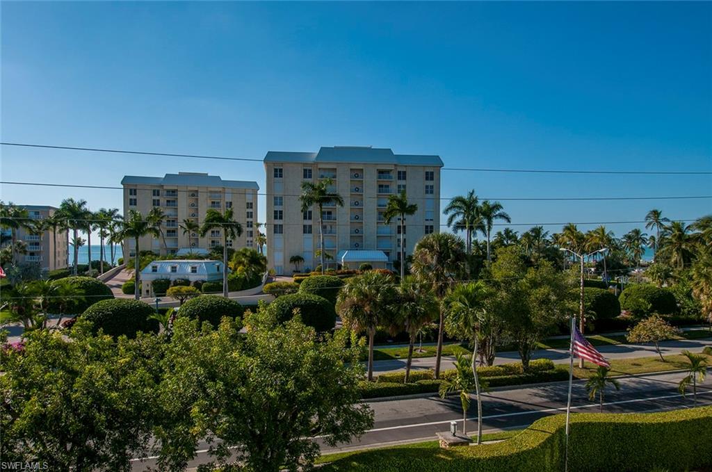 1300 Gulf Shore Blvd N 406 Property Photo 26